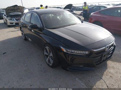 1HGCV2F94JA****** 2018 Honda Accord