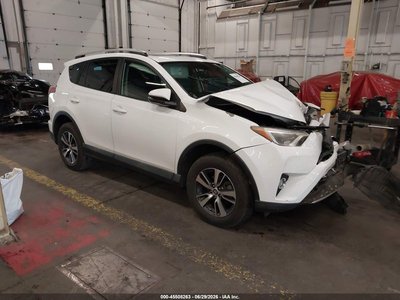 2T3RFREV1GW****** 2016 Toyota RAV4