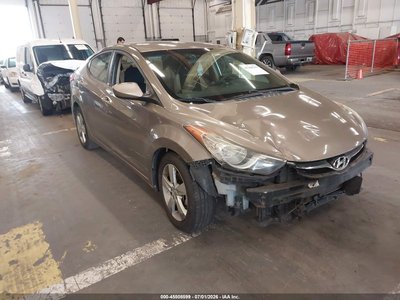 5NPDH4AE5DH****** 2013 Hyundai Elantra