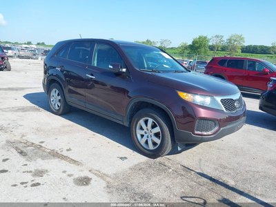 5XYKT3A17CG****** 2012 Kia Sorento