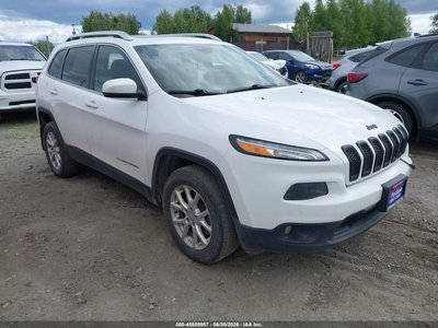 1C4PJMCS6HW****** 2017 Jeep Cherokee