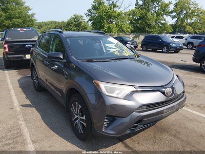 2T3BFREV1HW****** 2017 Toyota RAV4