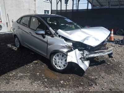 3FADP4AJ2JM****** 2018 Ford Fiesta