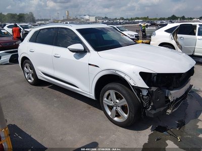 WA1LAAGE2KB****** 2019 Audi E-tron