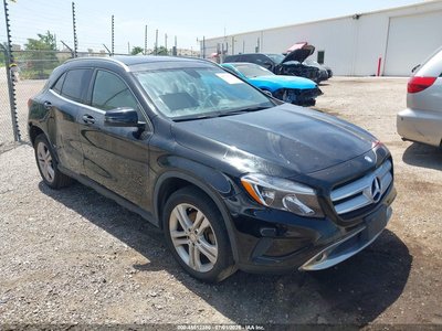 WDCTG4GB0FJ****** 2015 Mercedes-Benz GLA-Class