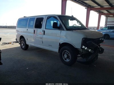 1GAZGLFP5N1****** 2022 Chevrolet Express