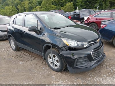 3GNCJNSB0KL****** 2019 Chevrolet Trax