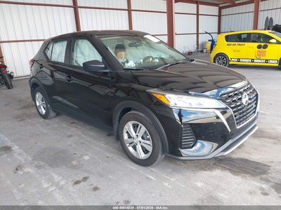 2025 Nissan Kicks