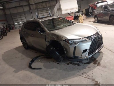 JTHX3JBH2L2****** 2020 Lexus UX 200