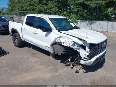 2023 GMC Canyon