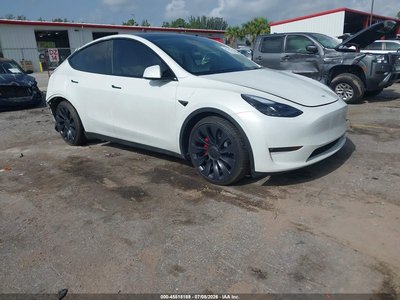 7SAYGDEF0RF****** 2024 Tesla Model Y