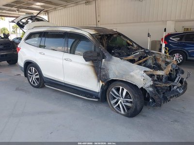 5FNYF5H93HB****** 2017 Honda Pilot