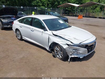 1HGCV1F19KA****** Salvamento y Destrozados 2019 Honda Accord en Dundalk