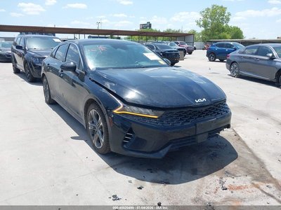 2022 Kia K5