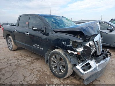 1N6AA1E61JN****** 2018 Nissan Titan