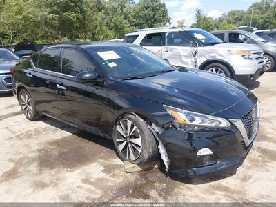 2020 Nissan Altima