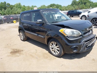 KNDJT2A68C7****** 2012 Kia Soul