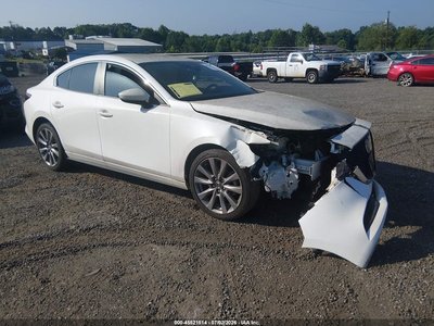 JM1BPABL9M1****** 2021 Mazda 3