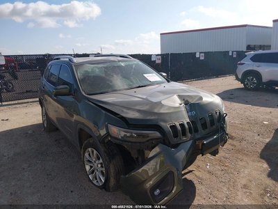 1C4PJLCB2KD****** 2019 Jeep Cherokee