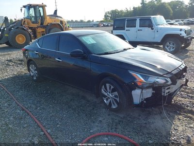 2020 Nissan Altima