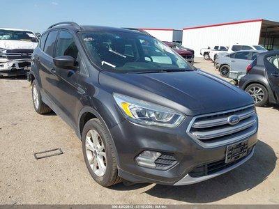 1FMCU0HD4JU****** 2018 Ford Escape
