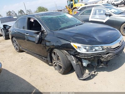 1HGCR2F53GA****** 2016 Honda Accord
