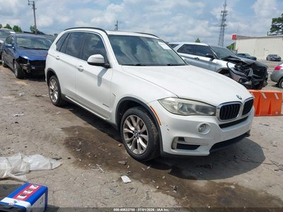 5UXKR0C59G0****** 2016 BMW X5