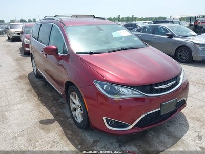 2C4RC1EGXHR****** 2017 Chrysler Pacifica