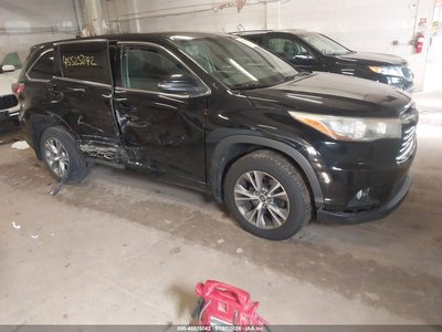 2016 Toyota Highlander