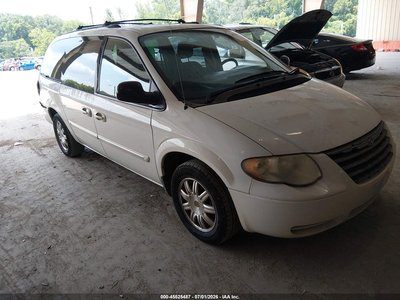 2C4GP54L85R****** 2005 Chrysler Town & Country