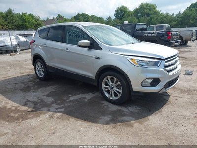 1FMCU9GD7KU****** 2019 Ford Escape