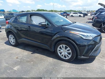 NMTKHMBX3MR****** 2021 Toyota C-HR