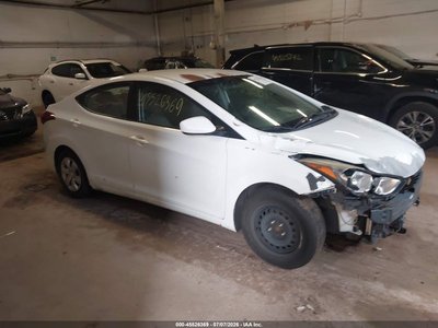 5NPDH4AE2GH****** 2016 Hyundai Elantra