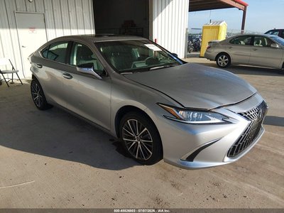 2024 Lexus ES