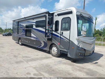 4UZACGFC3NC****** 2022 Freightliner Chassis