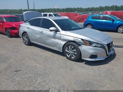 2020 Nissan Altima