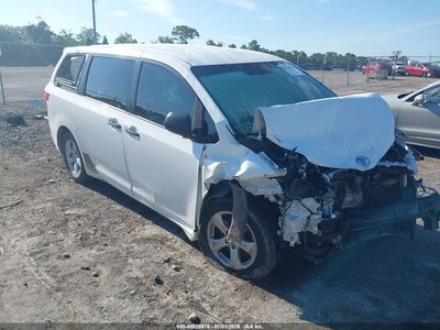 5TDZK3DC5FS****** 2015 Toyota Sienna