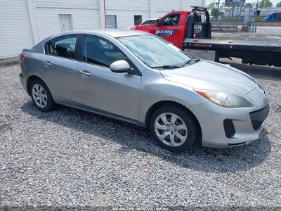 2013 Mazda 3