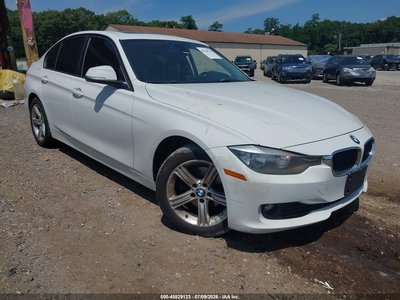 WBA3B5C52EF****** 2014 BMW 3 Series