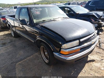 1GCCS19X3WK****** 1998 Chevrolet S-10