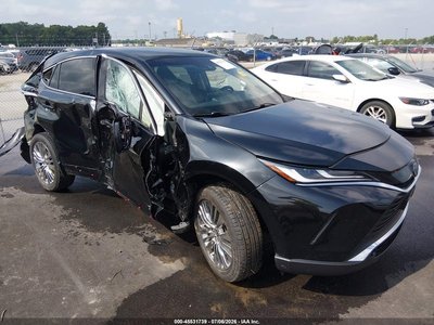 JTEAAAAH8RJ****** 2024 Toyota Venza