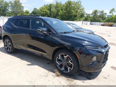 3GNKBJRS4KS****** 2019 Chevrolet Blazer