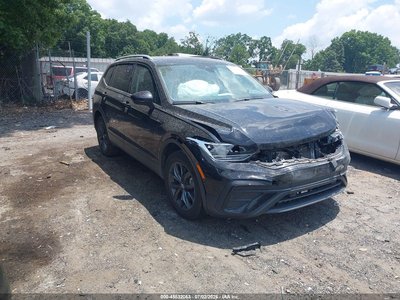 3VV3B7AX6NM****** 2022 Volkswagen Tiguan