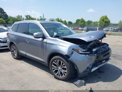JA4JZ4AXXGZ****** 2016 Mitsubishi Outlander