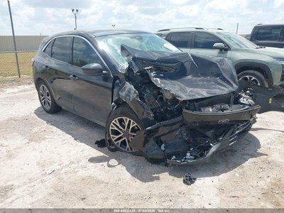 1FMCU0H67NU****** 2022 Ford Escape