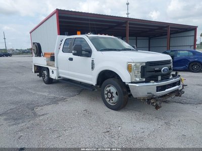 1FD7X3B68JE****** 2018 Ford F-350
