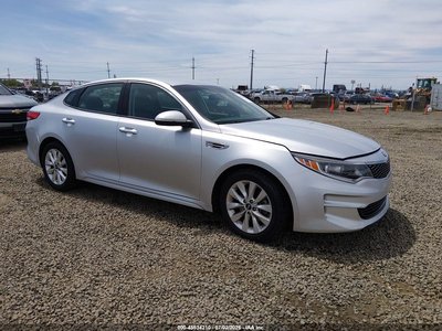 5XXGU4L35JG****** 2018 Kia Optima