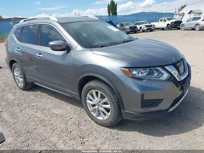 KNMAT2MV6HP****** 2017 Nissan Rogue