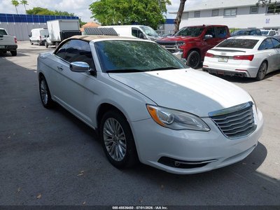 2014 Chrysler 200