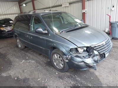 2005 Chrysler Town & Country